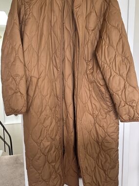 Everlane Camel Quilted Puffer Jacket